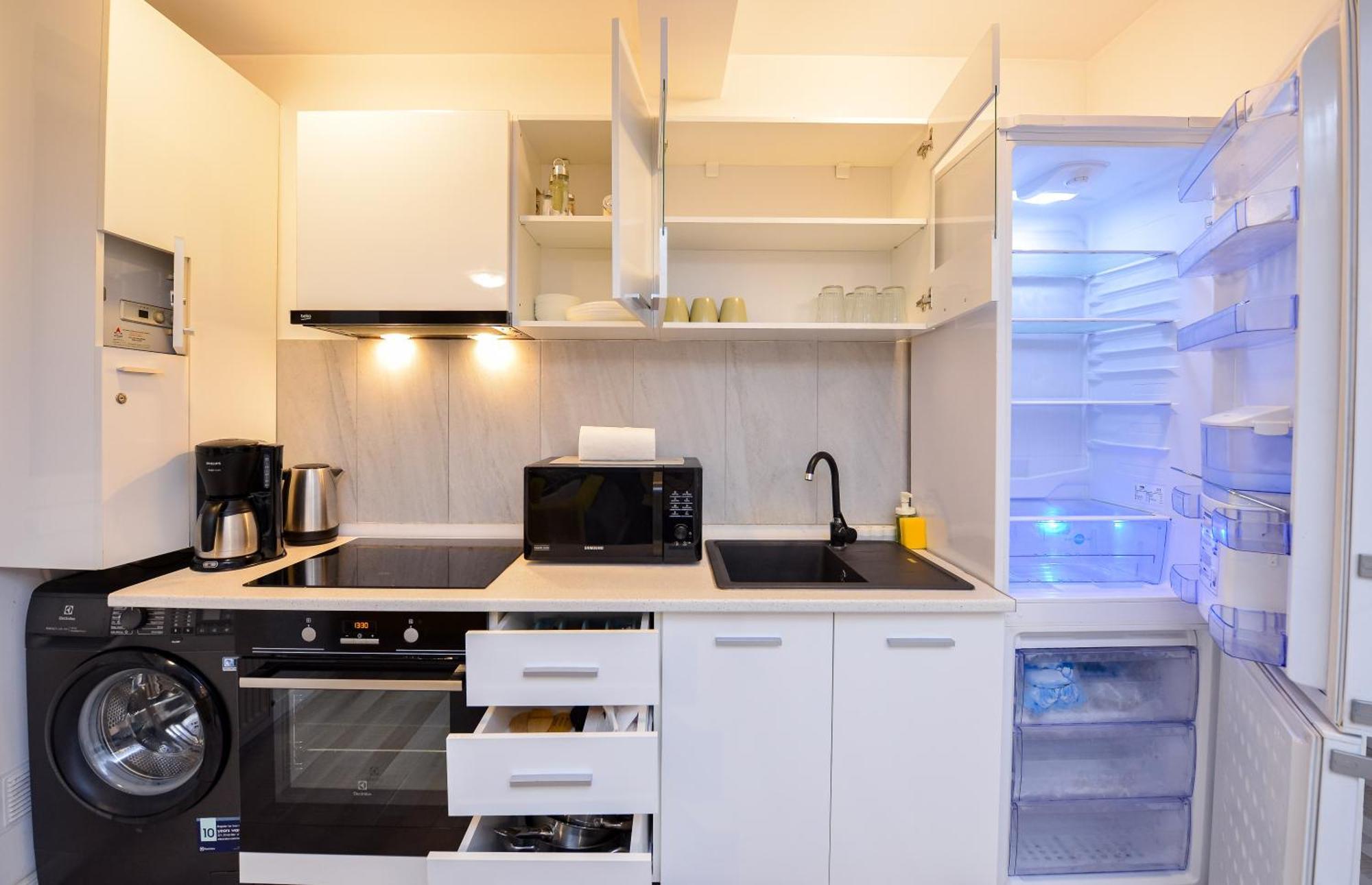 Shabbat Apartments Bukarest Eksteriør billede